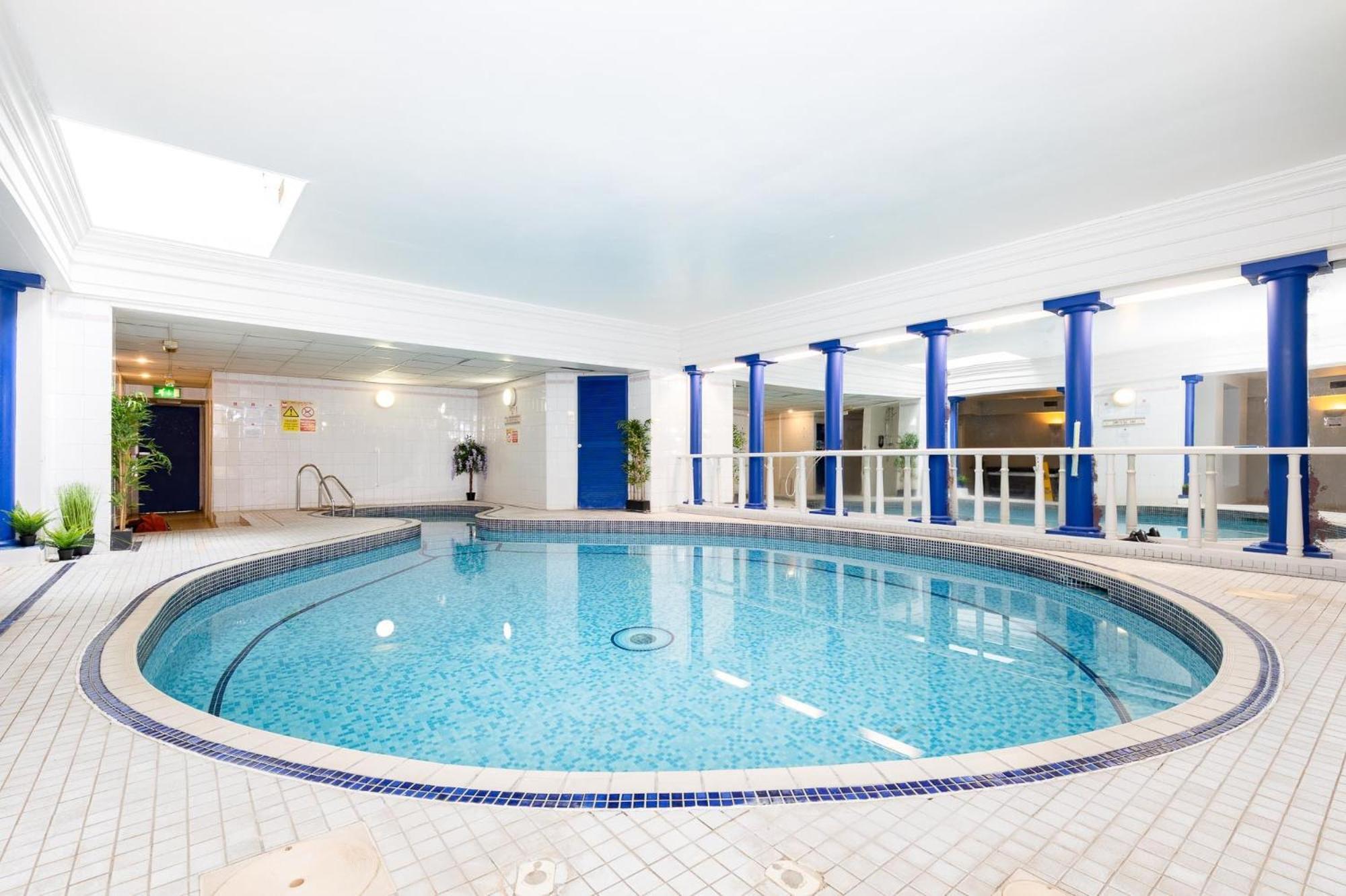 Apartment Red Lea With Pool & Access Scarborough