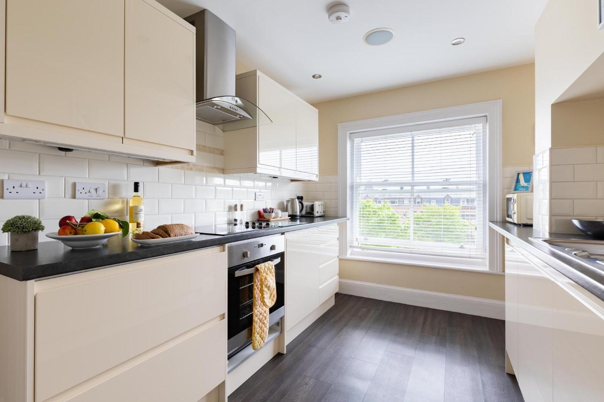 Red Lea With Pool & Access Apartment *
